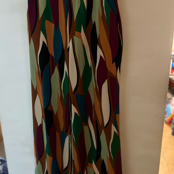 Multicolor Abstract Pattern Skirt - Picture 4 of 4